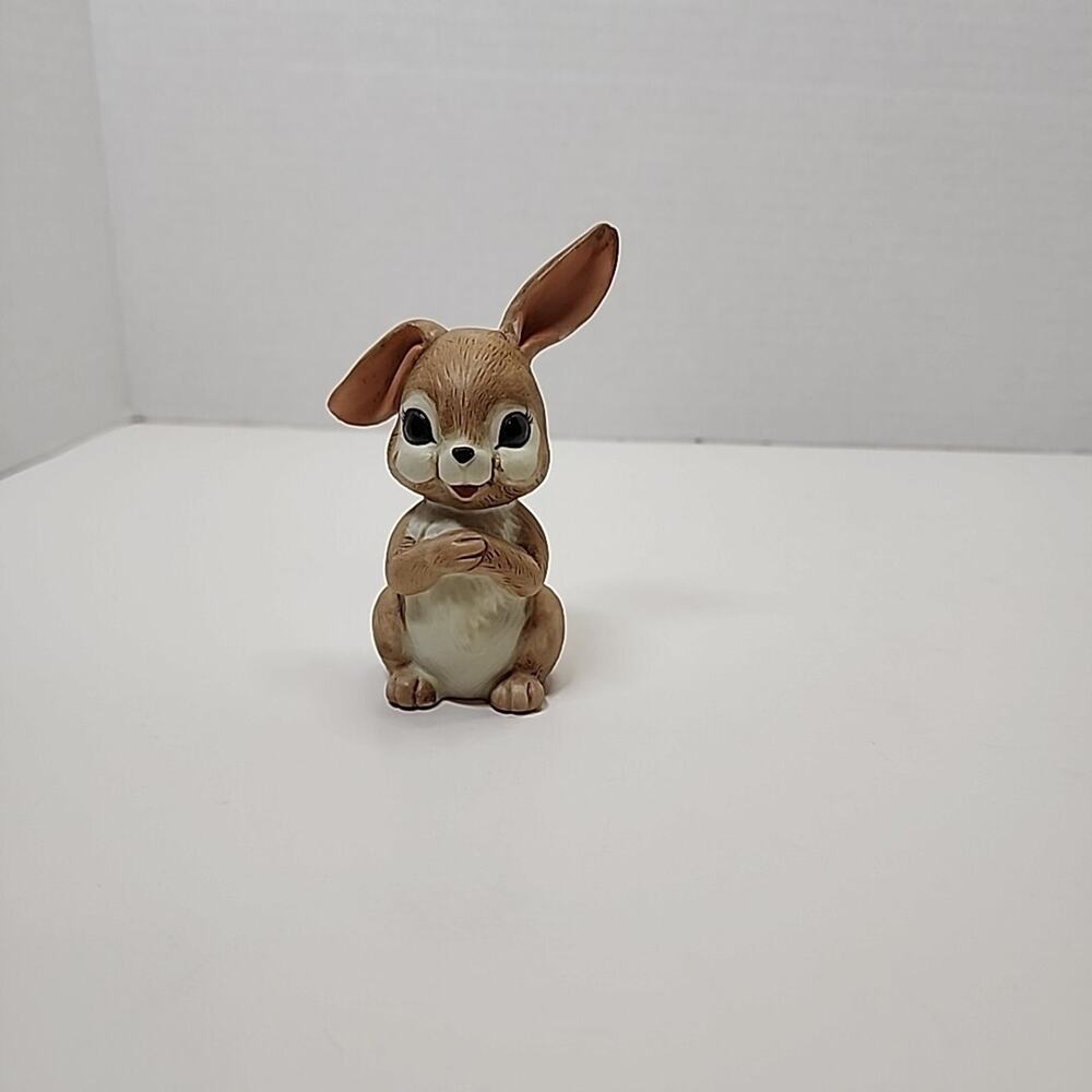 Vtg Easter Cute Big Eyed Brown Bunny Rabbit Bisque 3.5" Figurine One Ear Up